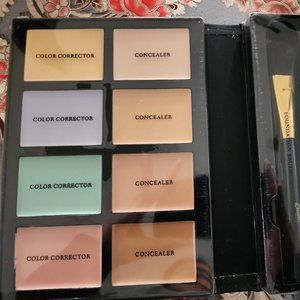 Color Corrector and Concealer by Bisou beauty